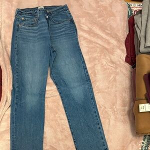 Classic Blue Women's Jeans levis